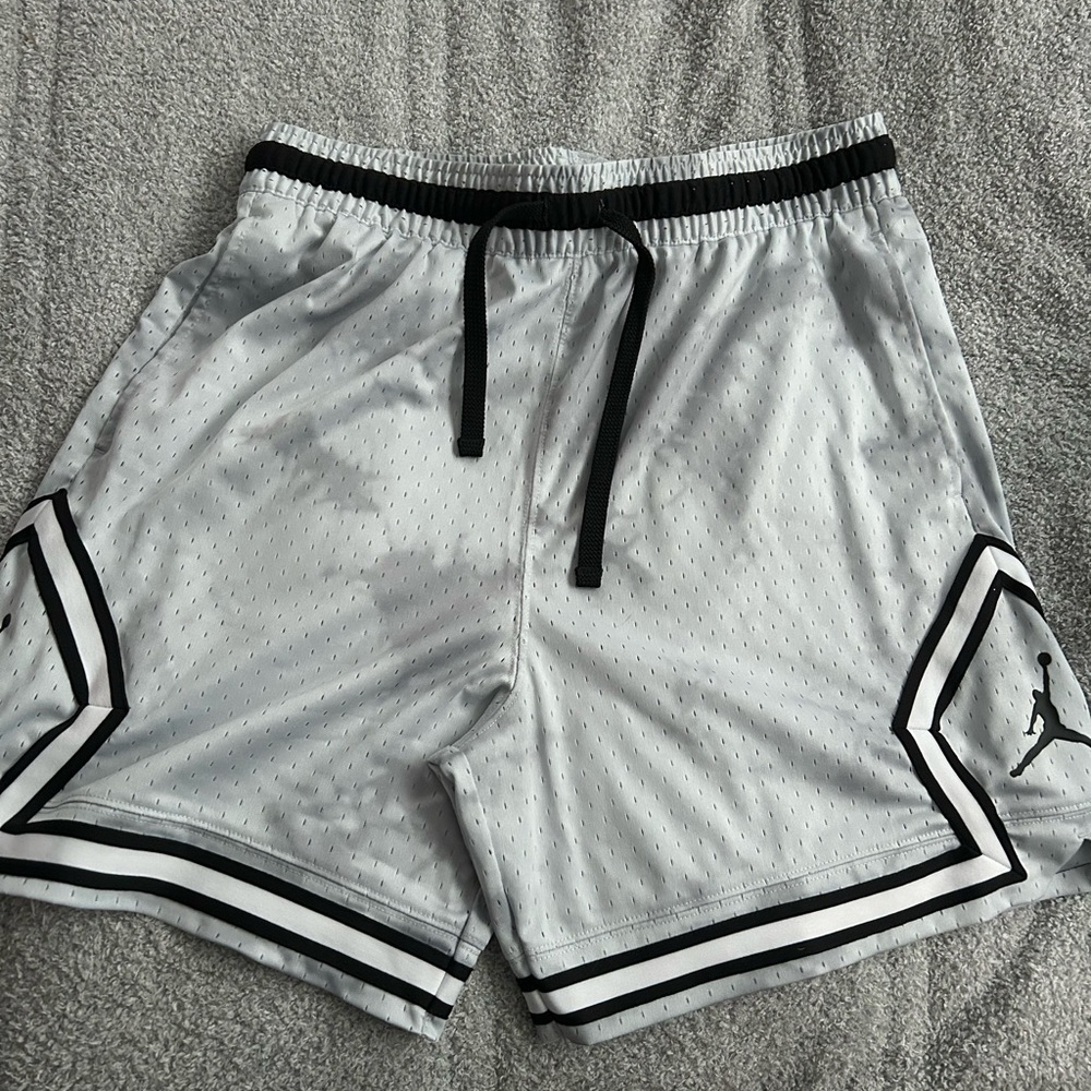 Air Jordan Dri-Fit All Over Print Diamond Short Pure Platinum, Wolf Grey, Black
